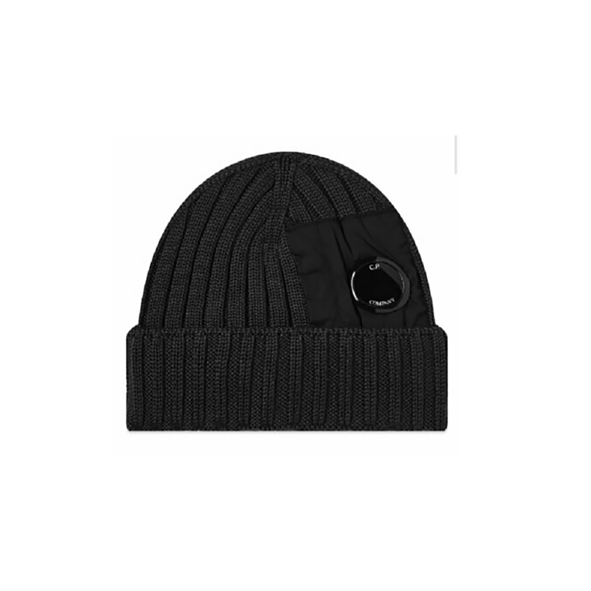 CP COMPANY NYLON BADGE BEANIE IN BLACK