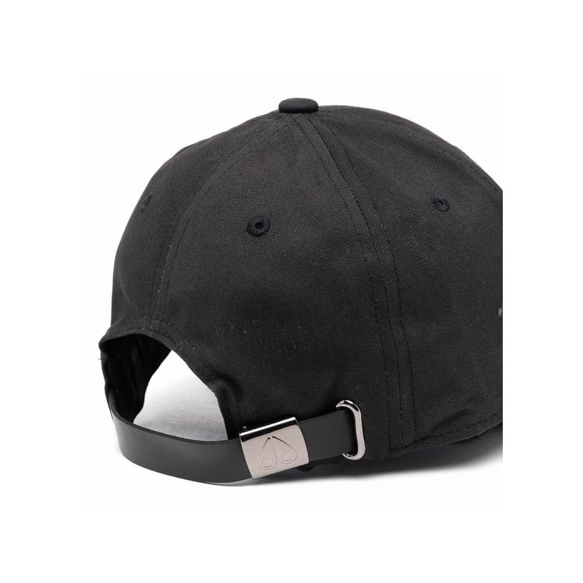 MOOSE KNUCKLES LOGO PLAQUE CAP IN BLACK