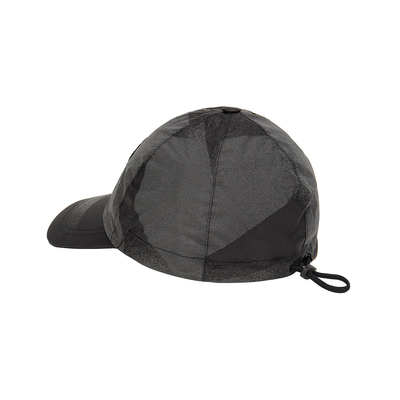 STONE ISLAND JUNIOR DAXXLE REFLECTIVE CAMO CAP IN BLACK