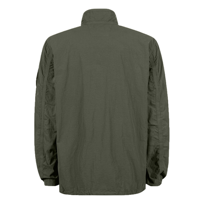 CP COMPANY FLATT NYLON OVER HEAD OVERSHIRT IN GREEN