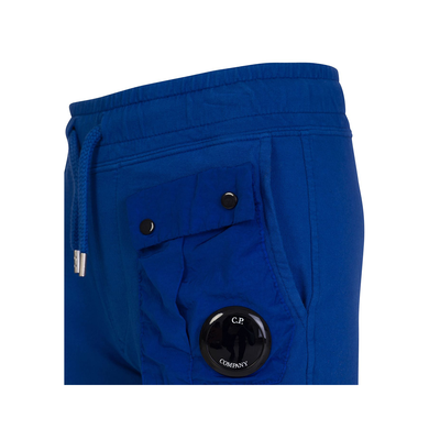 CP COMPANY JUNIOR LIGHT FLEECE MIXED SHORTS IN BLUE