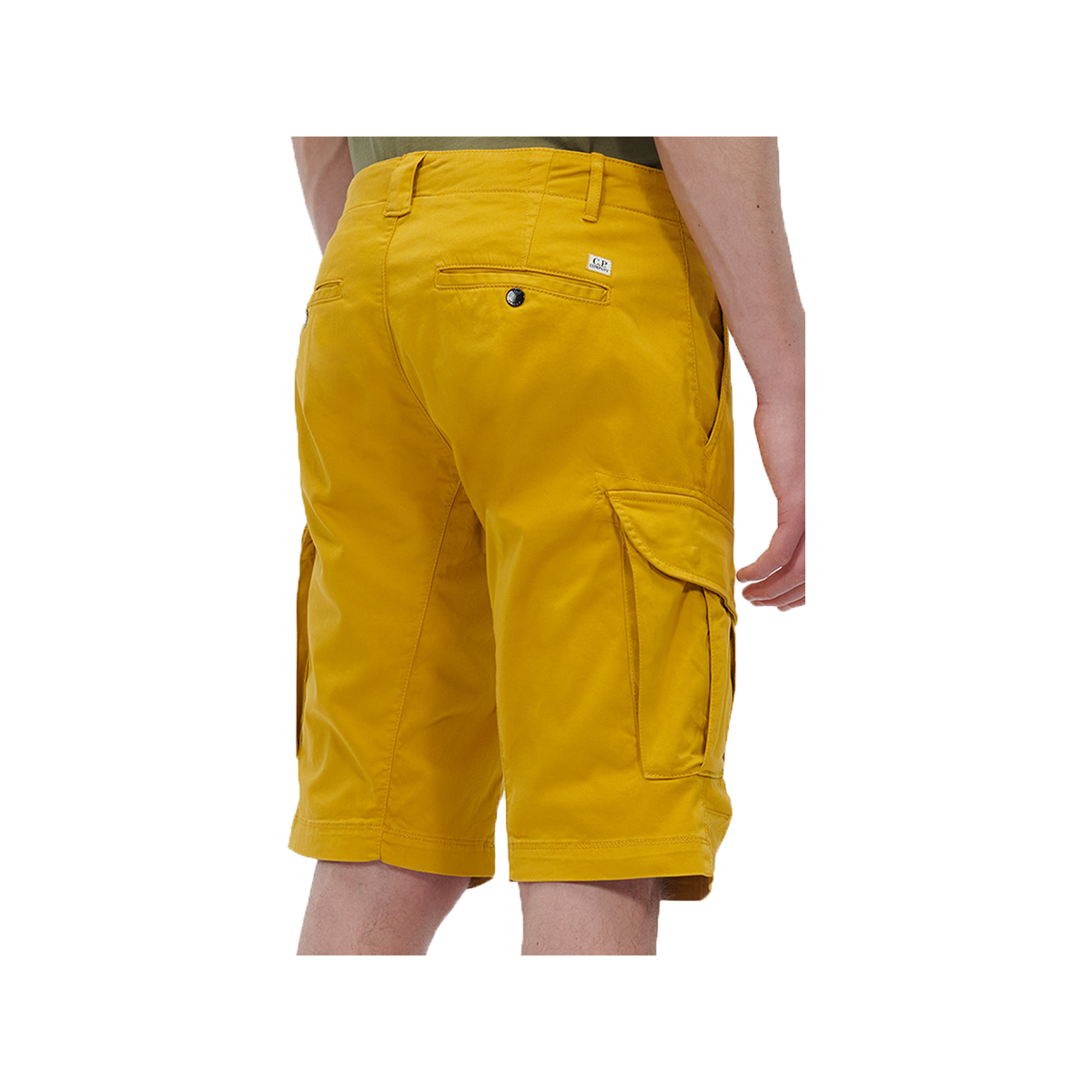 CP COMPANY STRETCH SATEEN CARGO SHORTS IN YELLOW